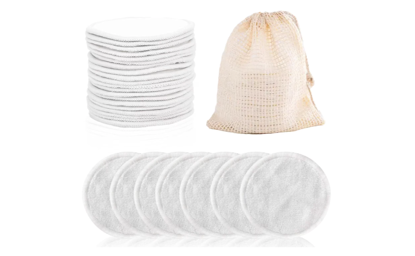 7 Round cotton pads with laundry bag
